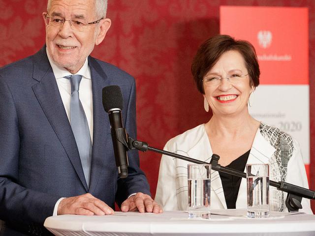 Președintele Austriei, prins cu soția la restaurant, după ora închiderii