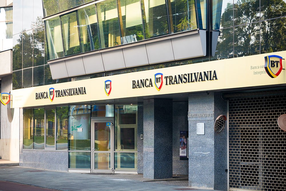 Banca Transilvania înlocuieşte modalitatea de autentificare a plăţilor online pentru utilizatorii BT Pay