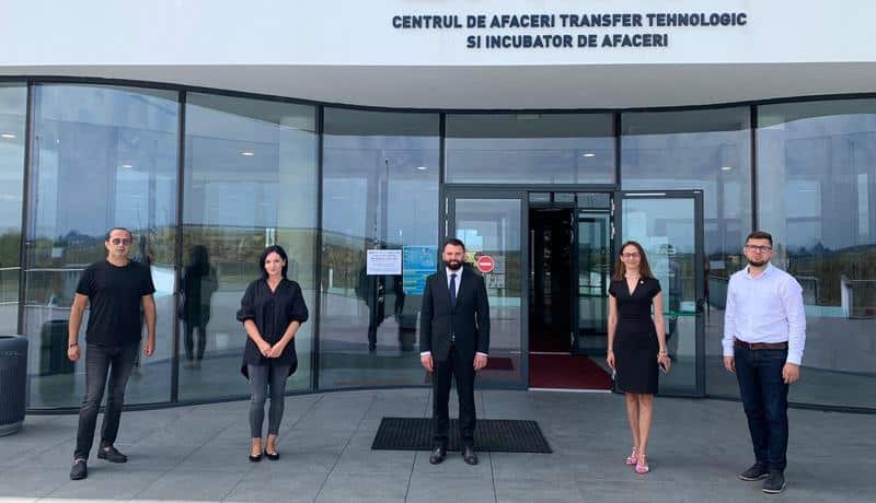 PMP îi propune în Consiliul Local Braşov pe coordonatorul teritorial al instituţiei Avocatul Poporului şi pe un co-fondator al unei clinici private. Costel Mihai: „Avem pe listă doar profesionişti recunoscuţi în domeniile lor de activitate”