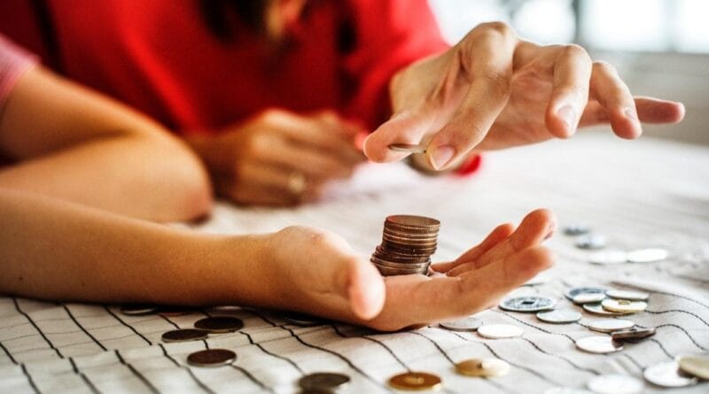 Alocații mai mari din septembrie. Cât vor lua copiii începând din această lună