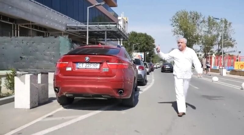 Constantin Frățilă, prins în off-side în propriul clip electoral